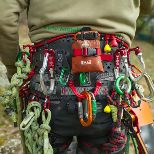 DMM Kinisi Max Saddle